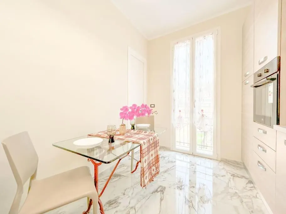 Suite A 600Mt Ariston Ac Netflix Sanremo Italy