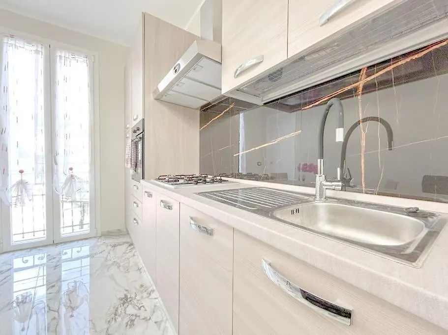 Suite A 600Mt Ariston Ac Netflix Sanremo